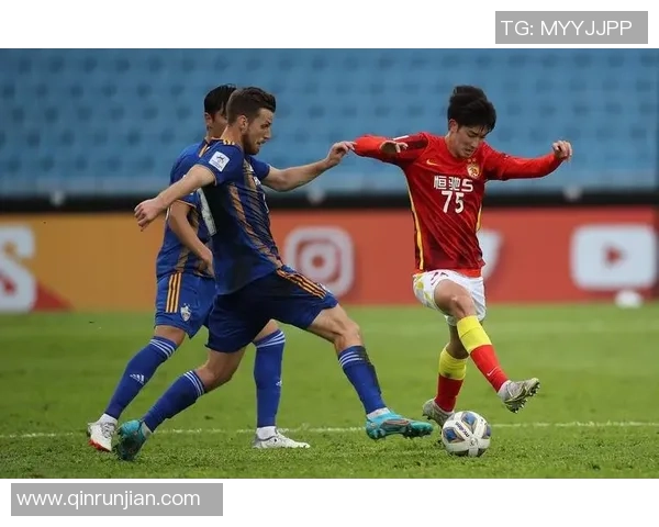 广州篮球队的控球策略与失误分析:提升竞技水平的关键因素 广州篮球队的控球策略与失误分析:提升竞技水平的关键因素