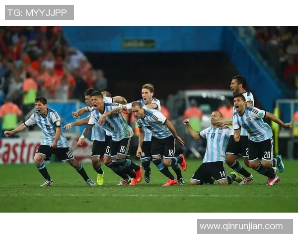 足球明星齐聚时尚秀场精彩瞬间回顾视频分享