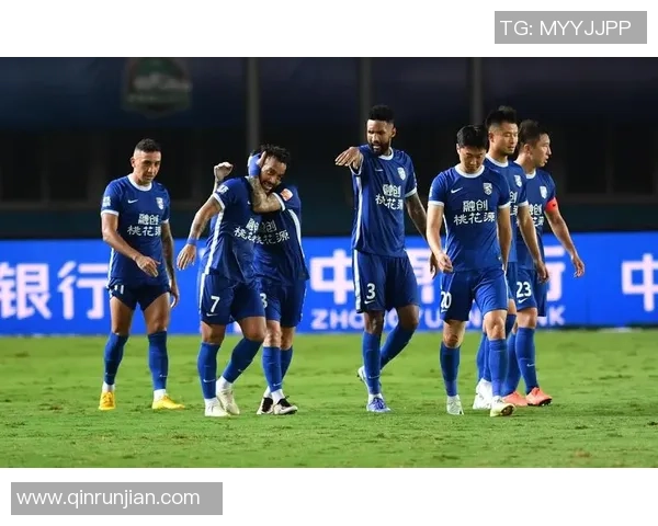 武汉足球队在联合会杯积分榜上以75分稳居第一名 武汉足球队在联合会杯积分榜上以75分稳居第一名